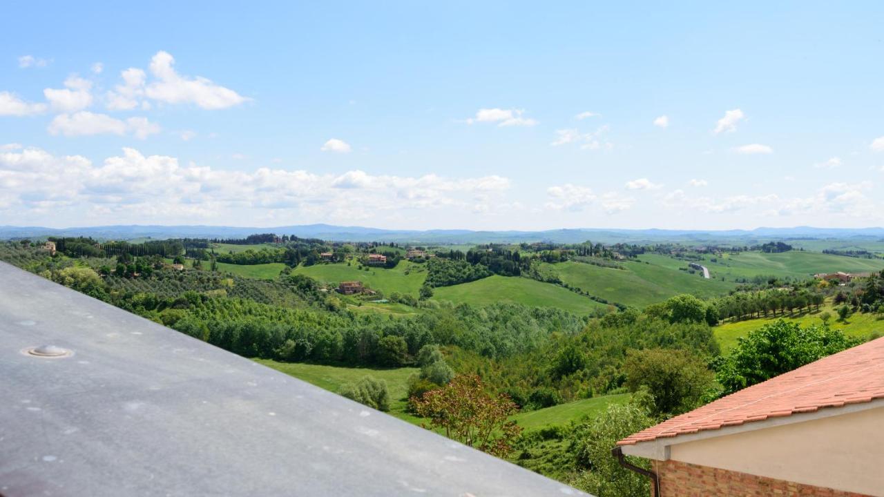 Апартаменти Luglie 360° Panoramic Terrace Сієна Екстер'єр фото